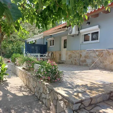 Soldatos Appartement *